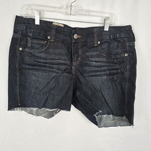 FreeStyle Jean Shorts Women's 16 Blue Dark Wash Raw Hem Wear It Loud